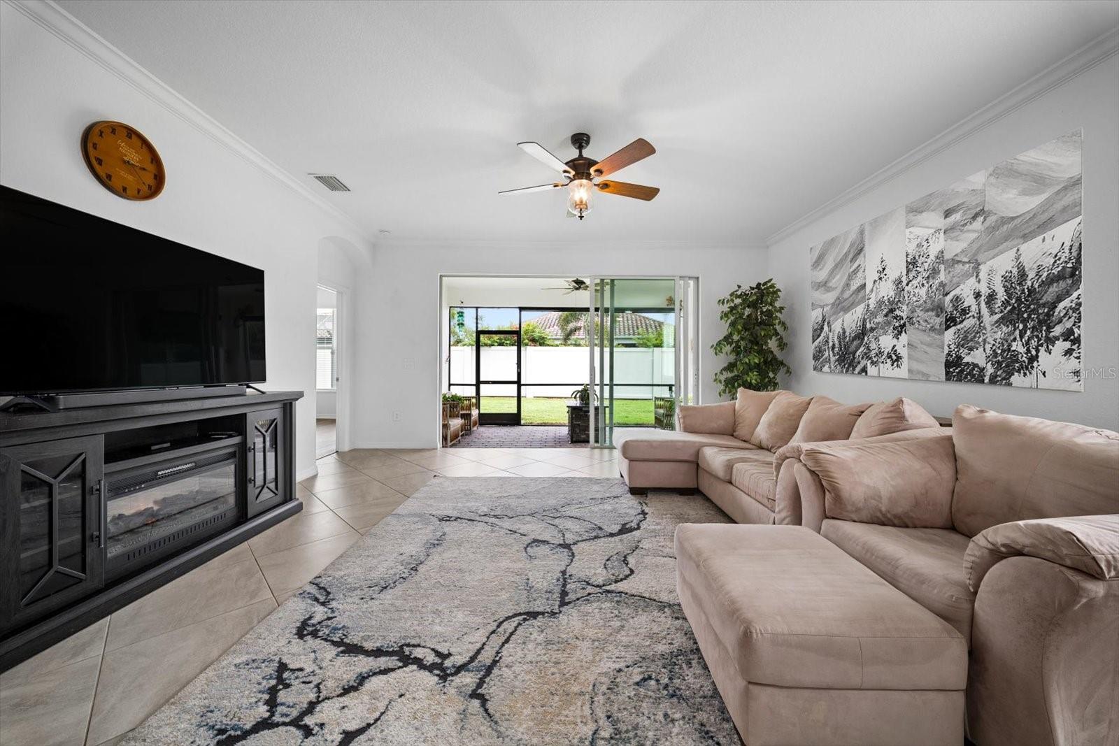2505 AVOLET CT — photo 18