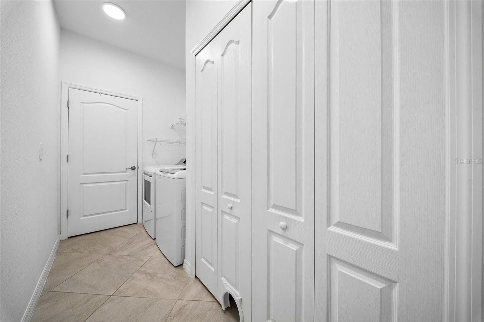 2505 AVOLET CT — photo 29