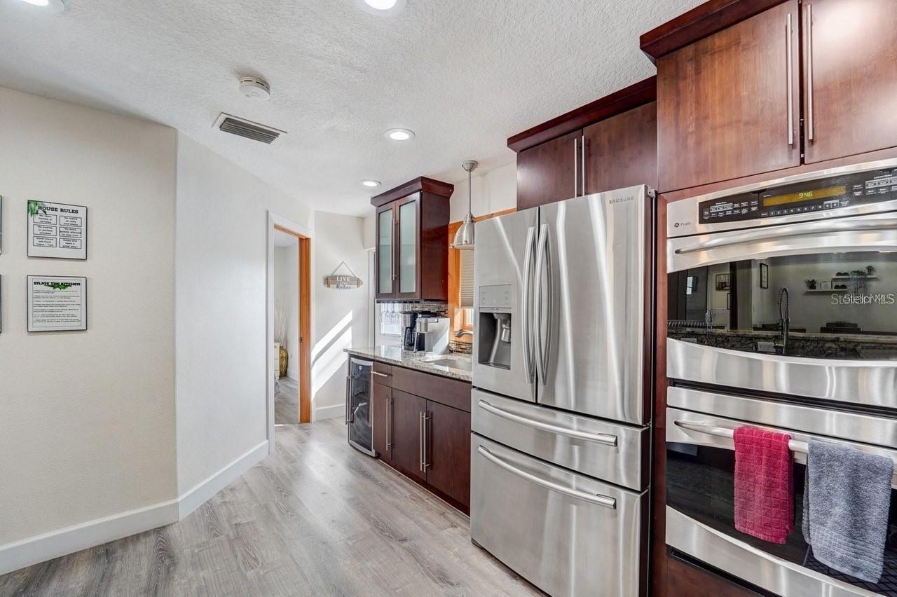 2598 WOOD ST — photo 19