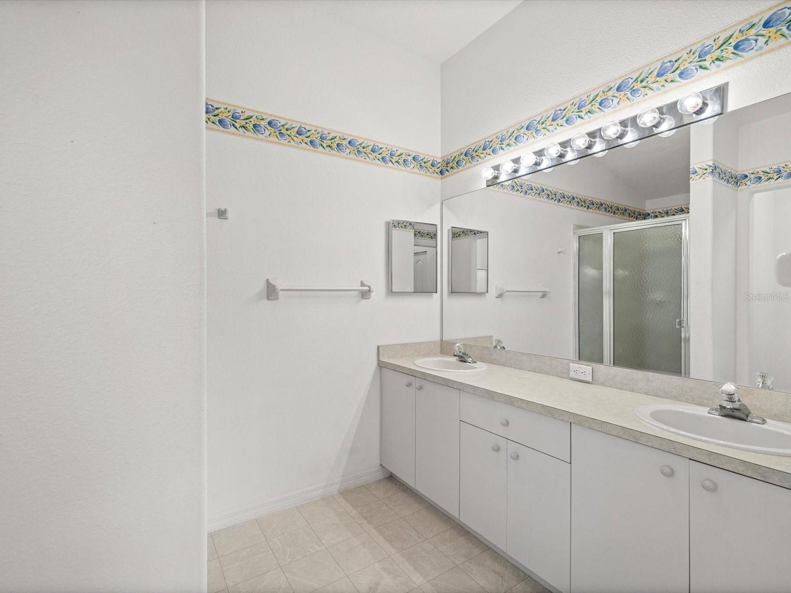 11829 IVYWOOD PL — photo 27