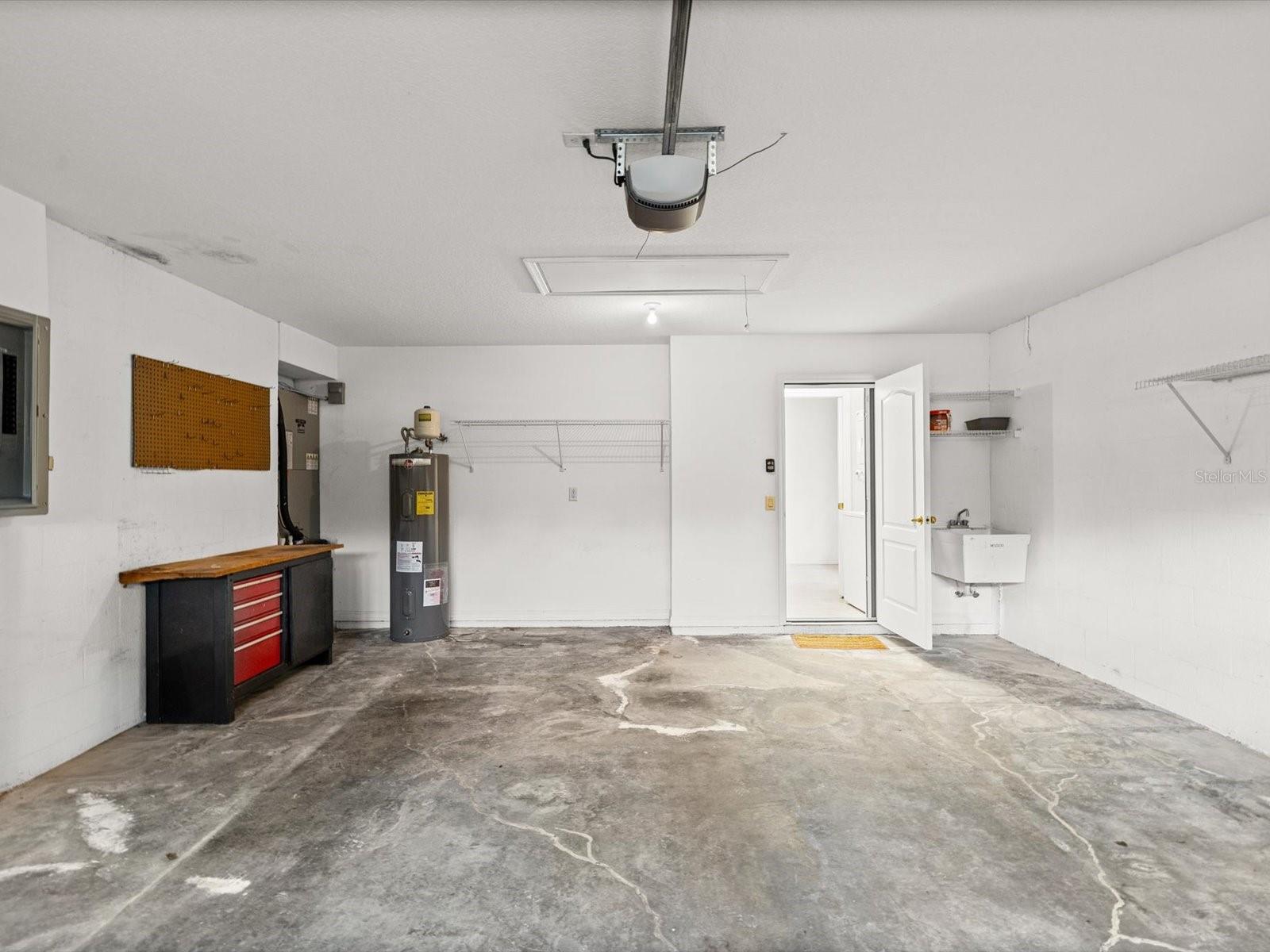 11829 IVYWOOD PL — photo 36