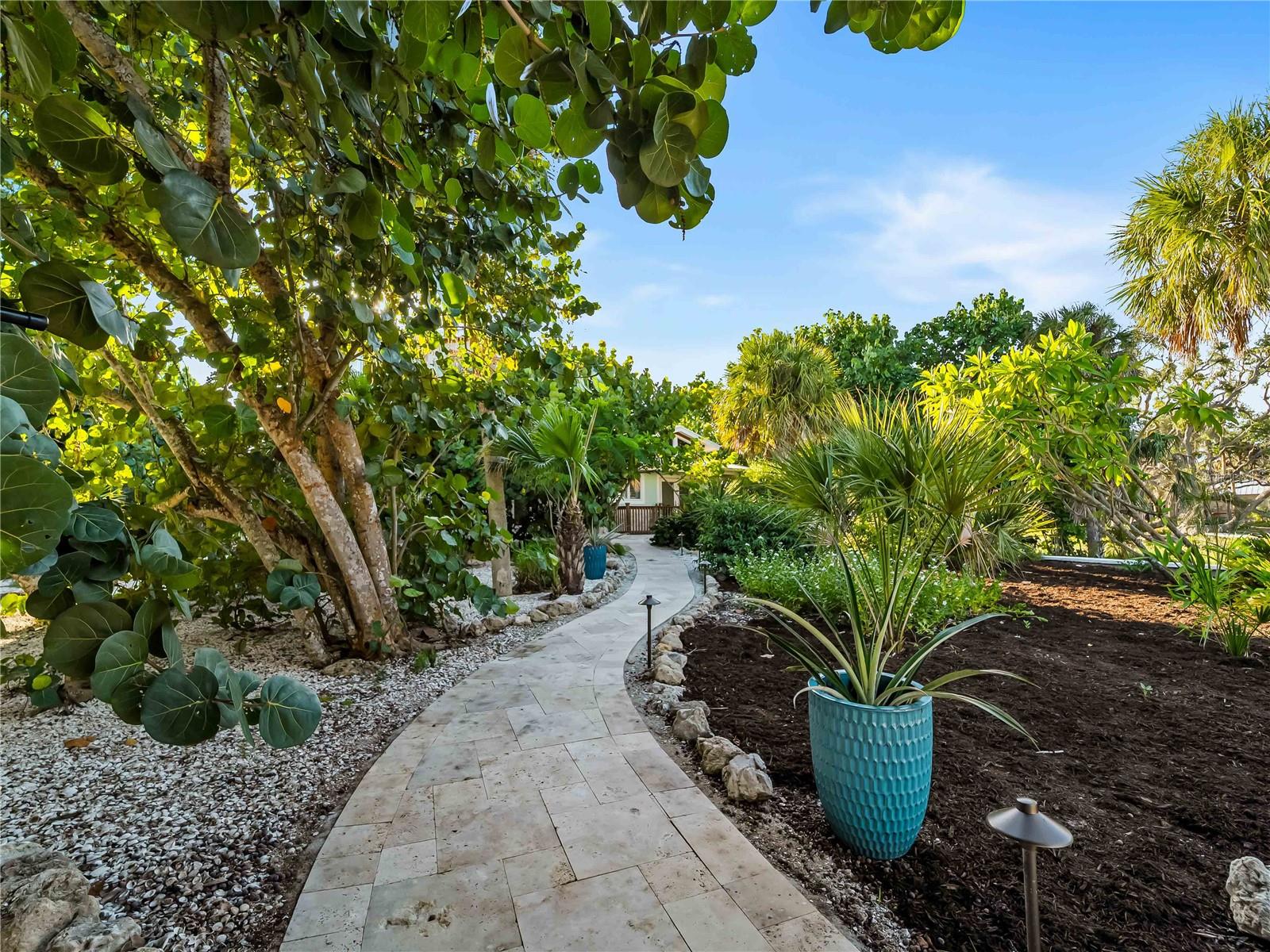 7630 MANASOTA KEY RD — photo 18