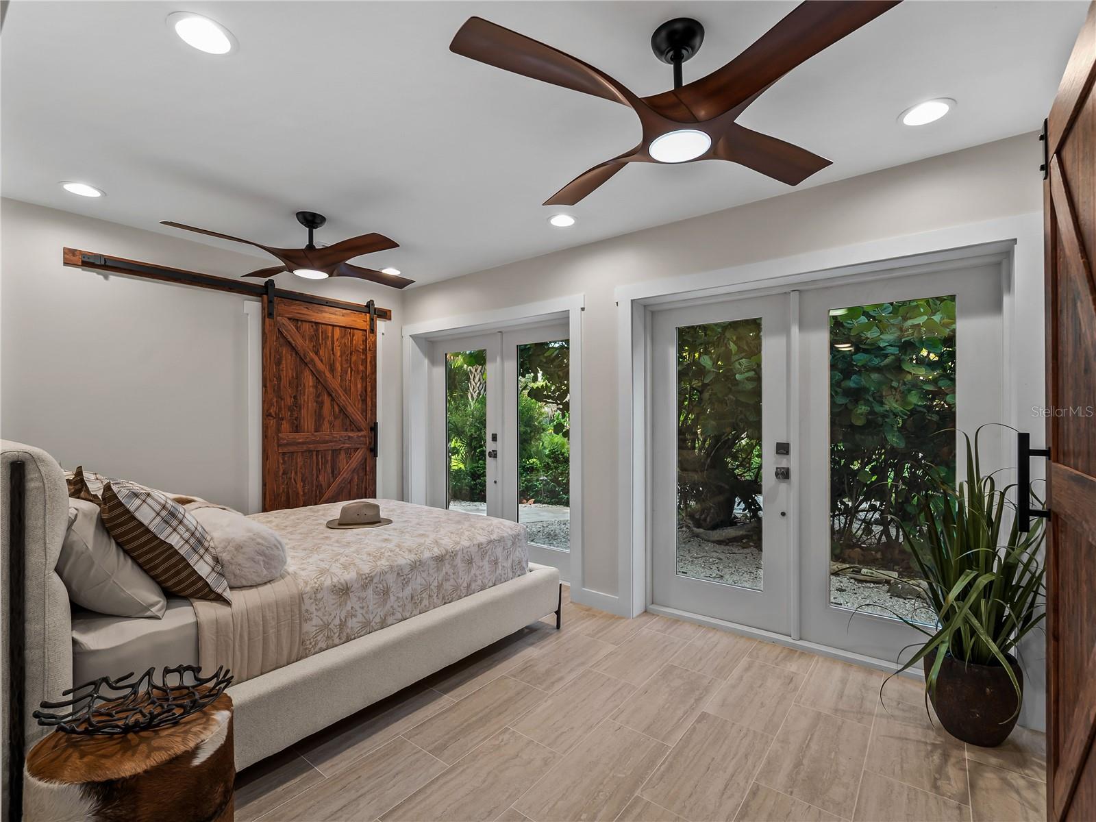 7630 MANASOTA KEY RD — photo 43