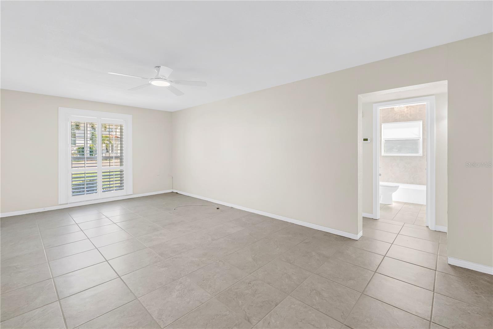1338 SNELL ISLE BLVD NE #1 — photo 10