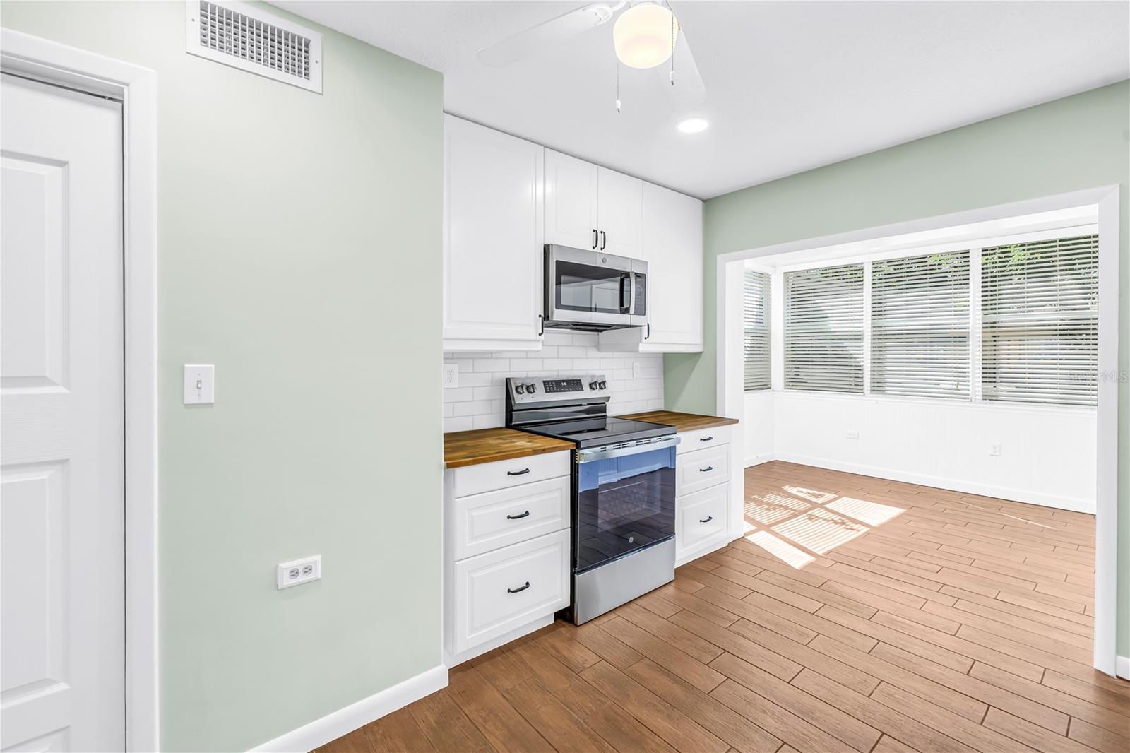 1338 SNELL ISLE BLVD NE #1 — photo 15
