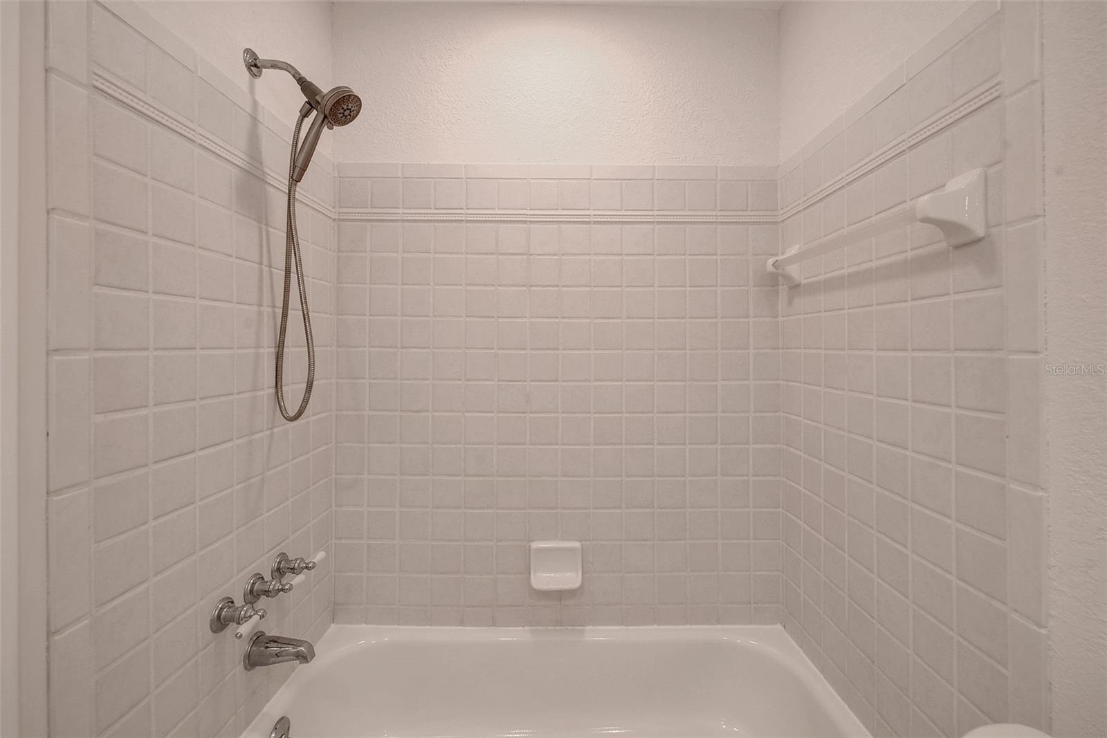13331 HACIENDA DR — photo 20