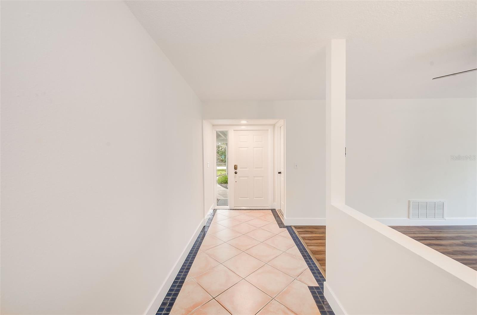 13331 HACIENDA DR — photo 11
