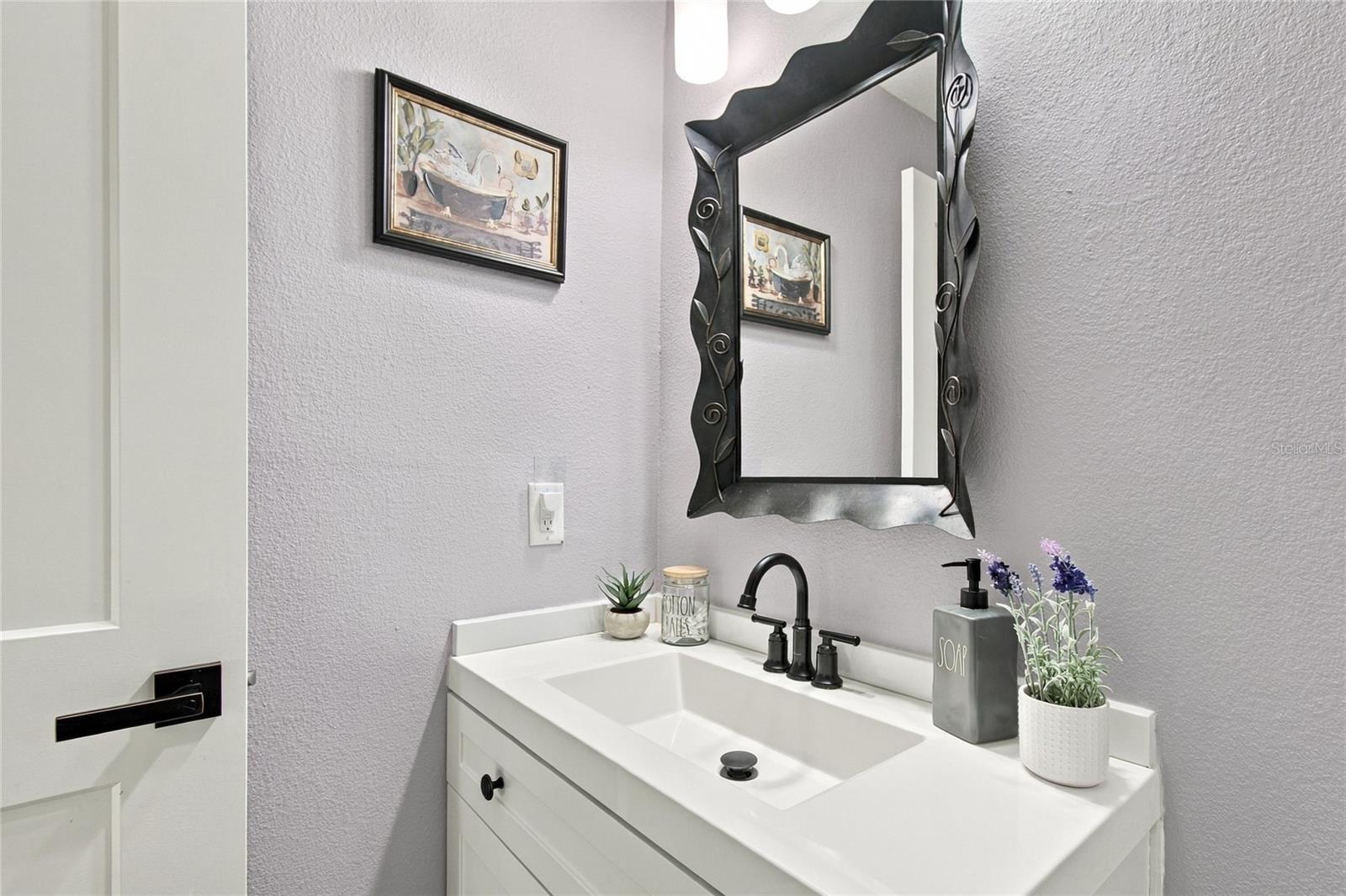 1813 DRIFTWOOD CIR N — photo 24