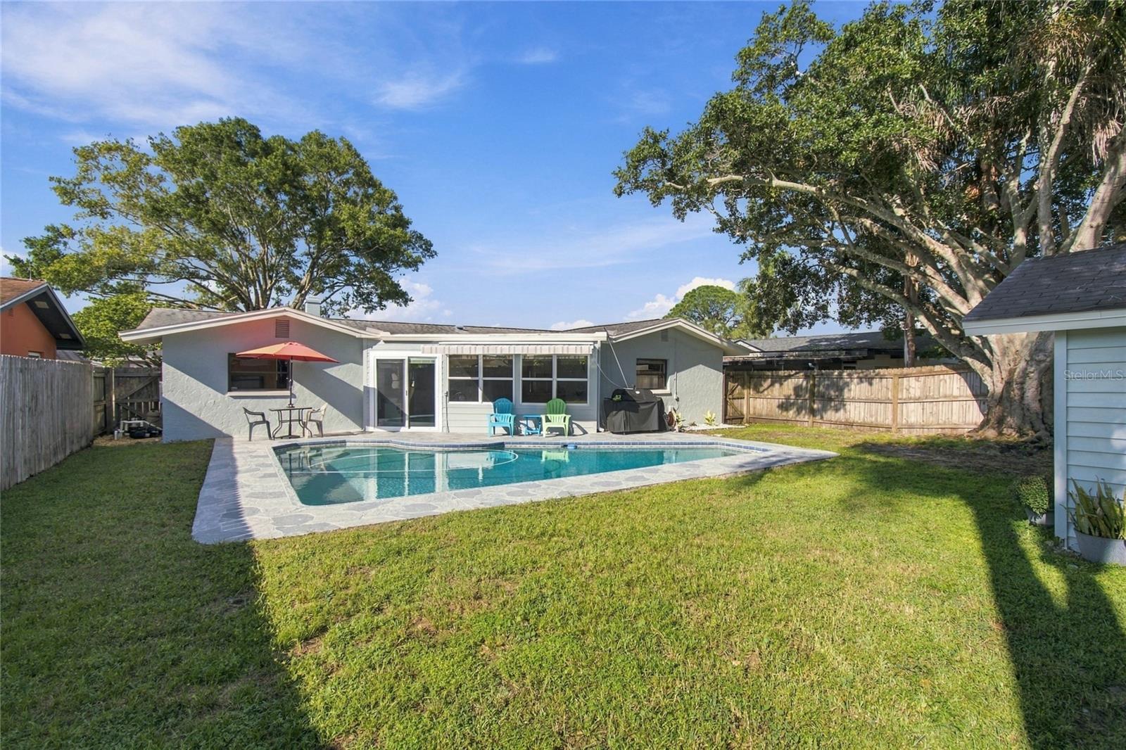 1813 DRIFTWOOD CIR N — photo 34
