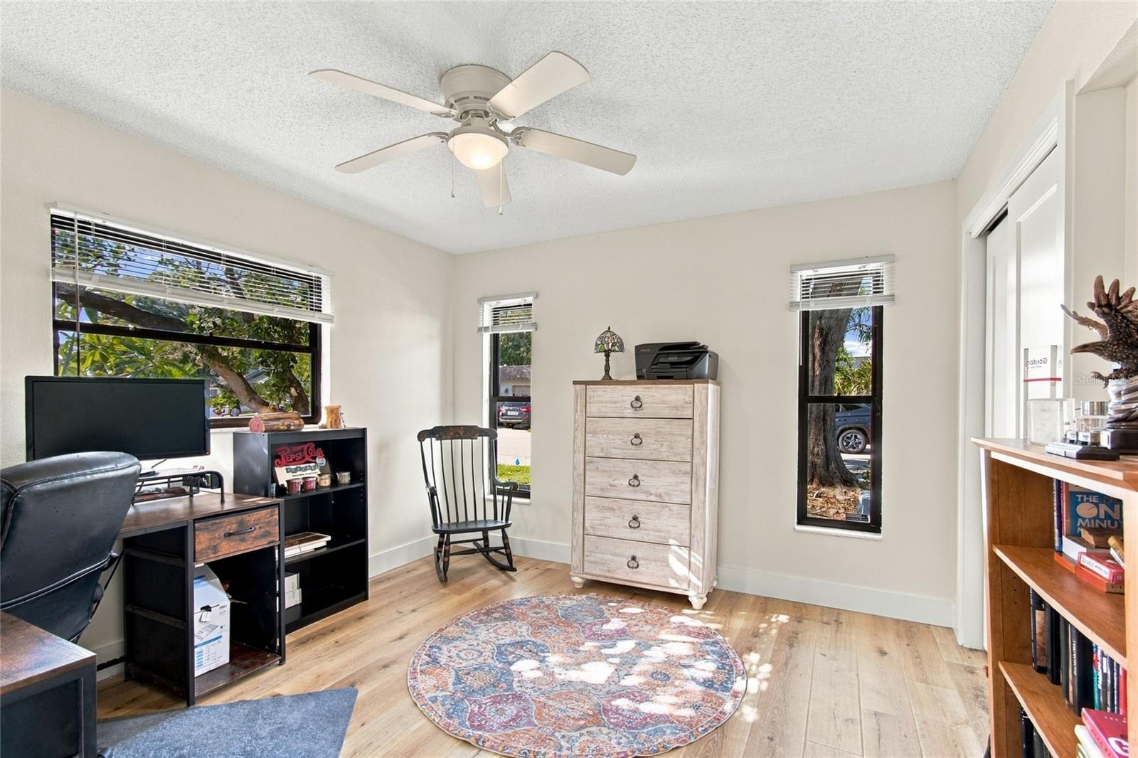 1813 DRIFTWOOD CIR N — photo 26