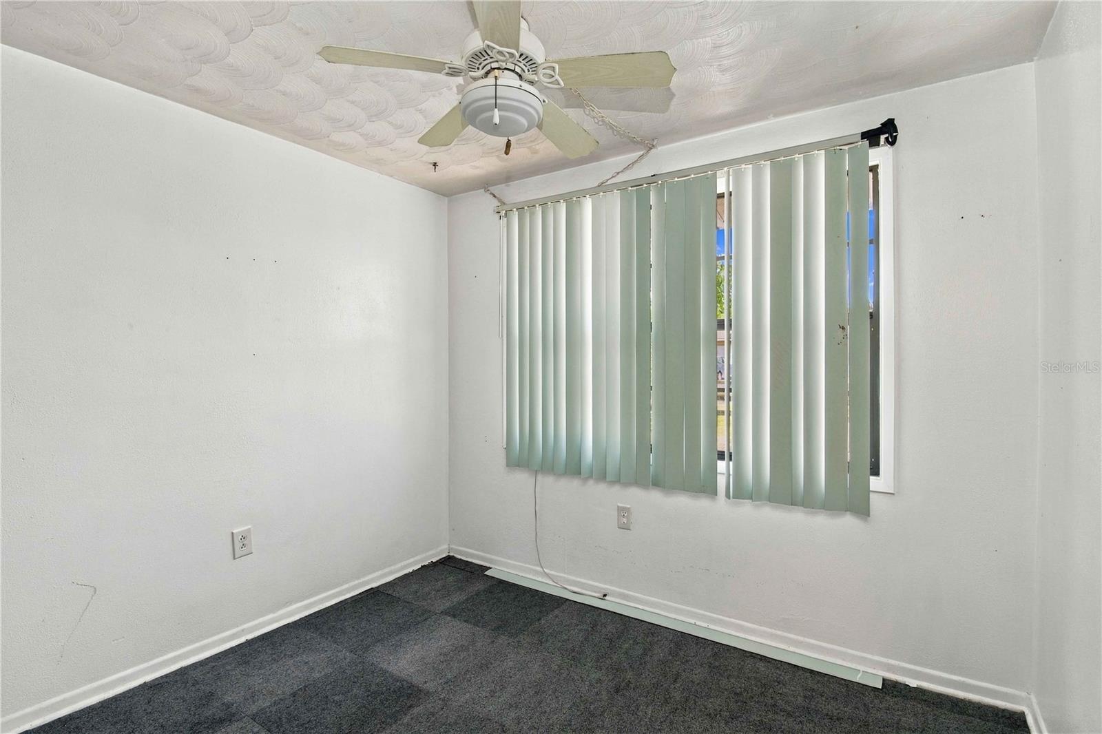 2127 SHAWNEE ST — photo 17