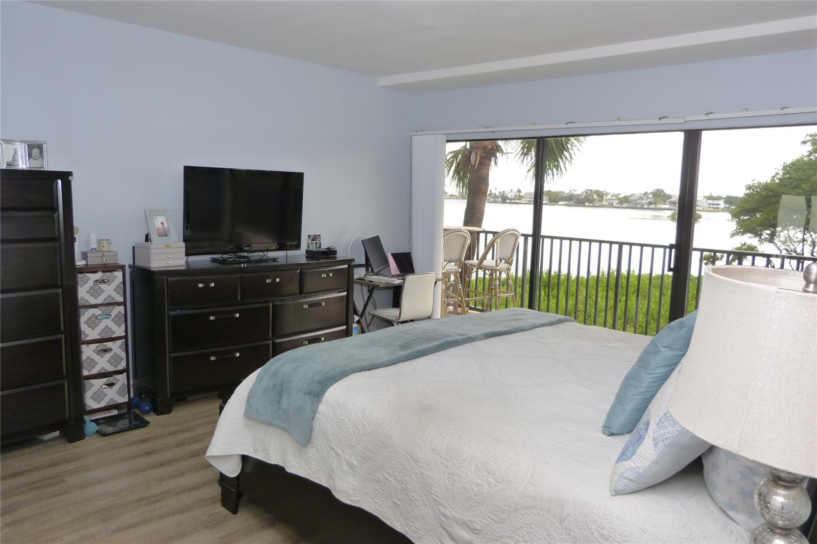 2700 BAYSHORE BLVD #11-105 — photo 14