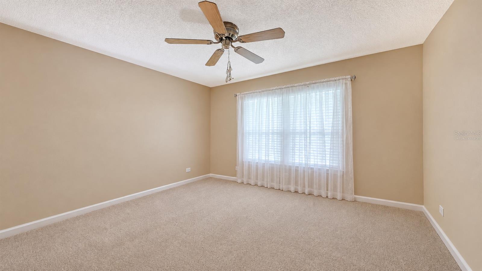 3802 CHINABERRY RD — photo 13
