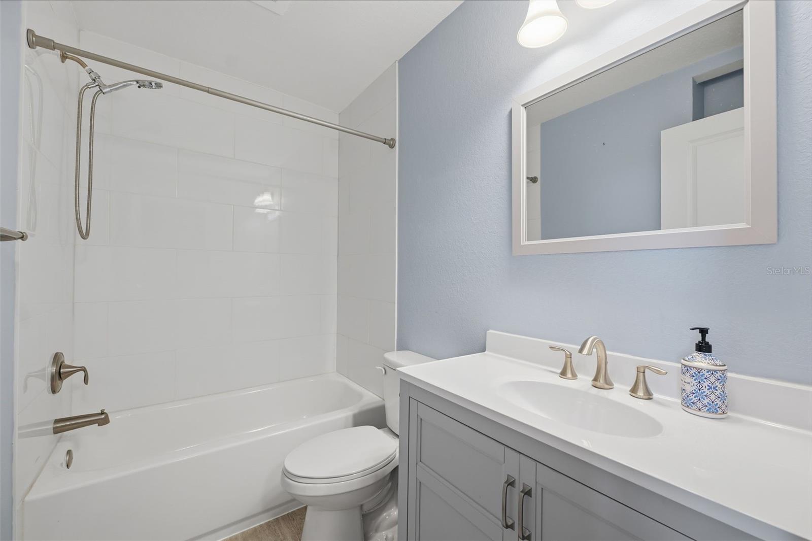 1264 PIERCE ST — photo 27