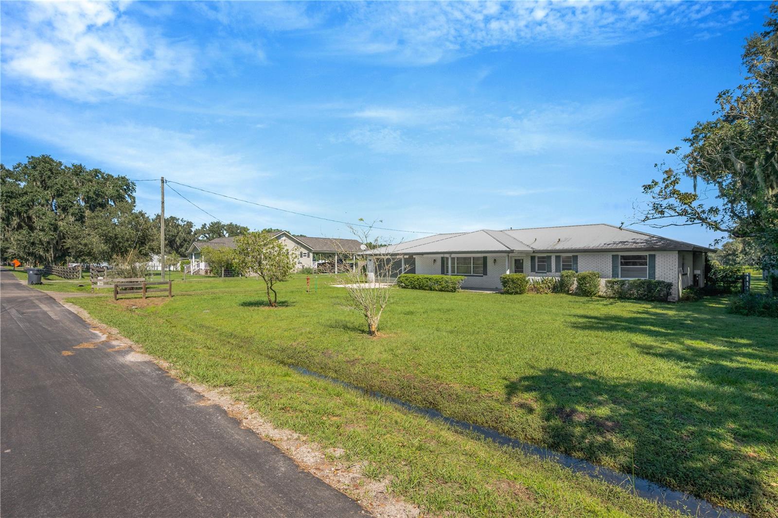 3220 BLOUNT RD — photo 3