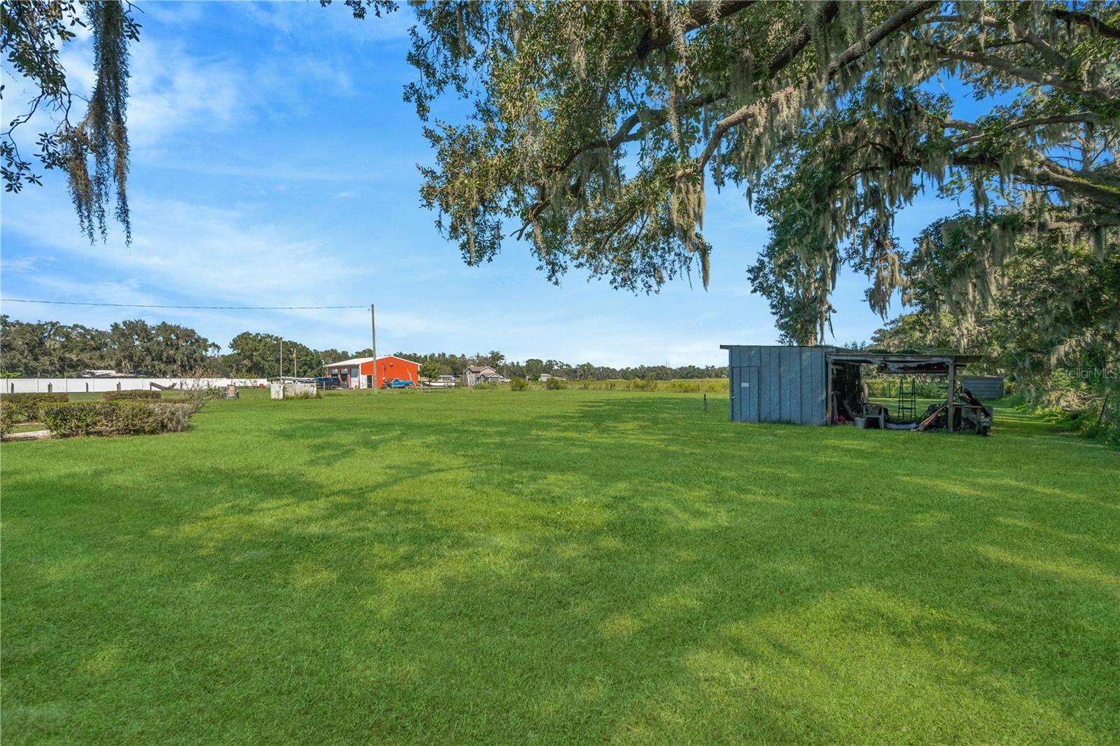 3220 BLOUNT RD — photo 8