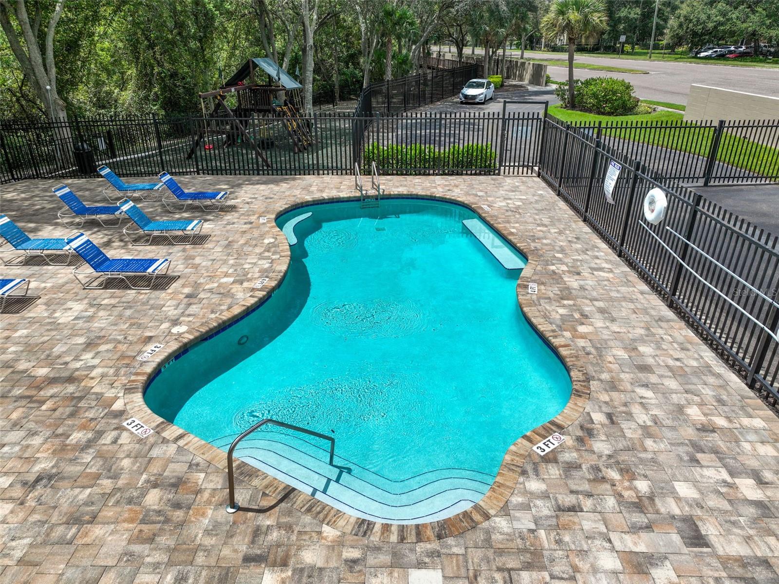 4321 DEERMONT CIR — photo 41