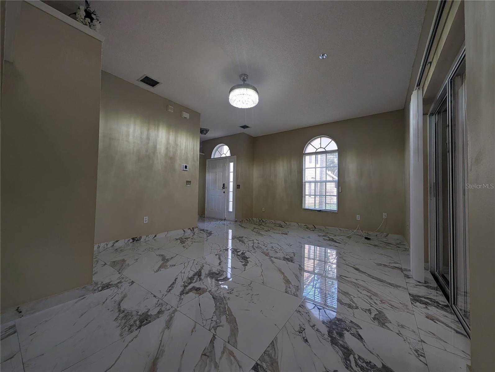 4321 DEERMONT CIR — photo 14