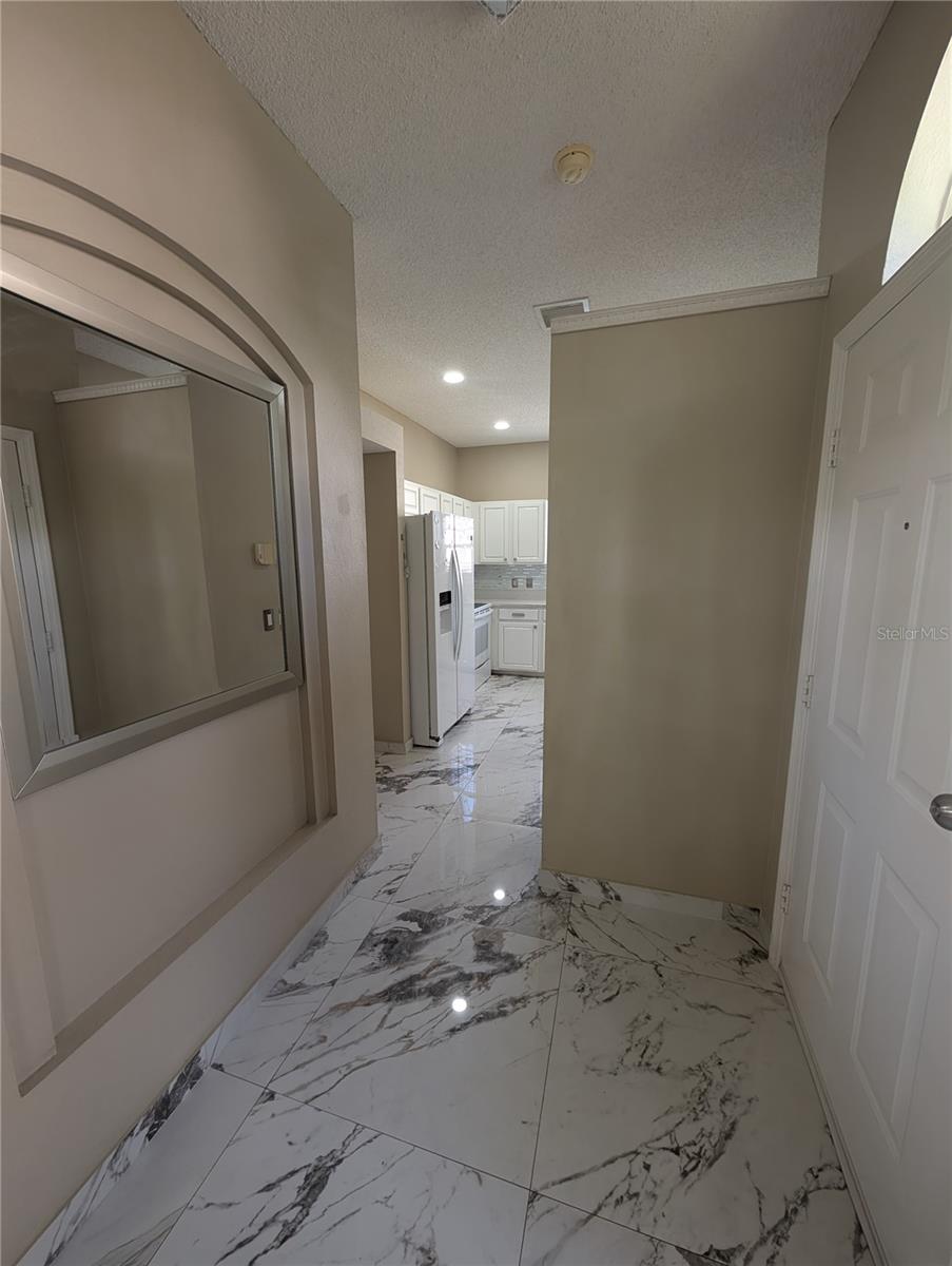 4321 DEERMONT CIR — photo 8