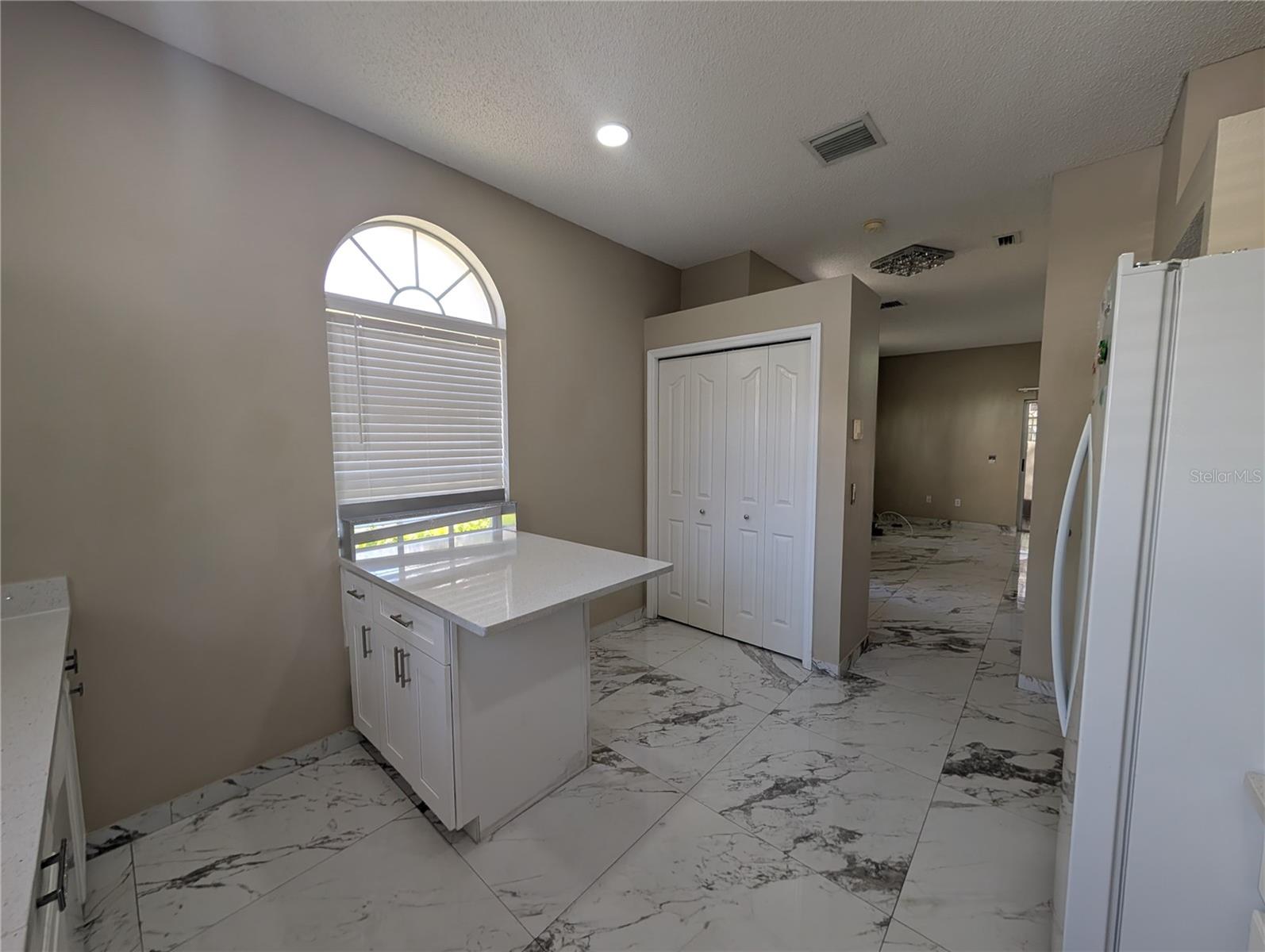4321 DEERMONT CIR — photo 12