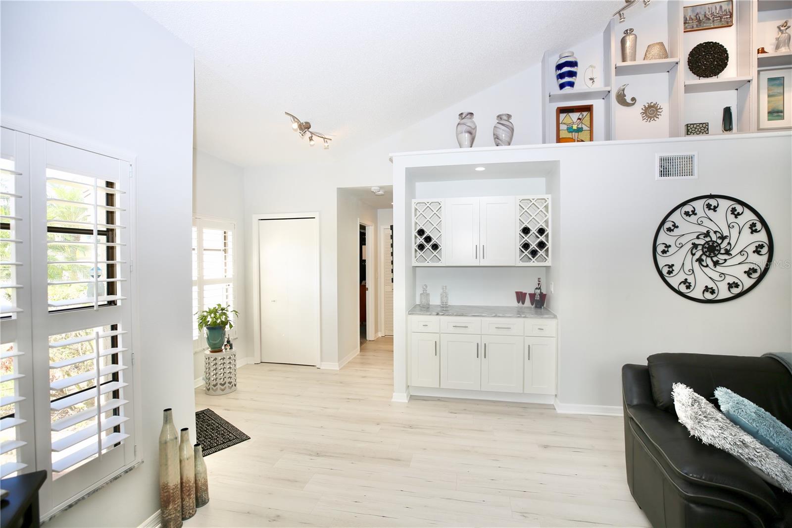 3540 COUNTRYBROOK LN #16 — photo 3