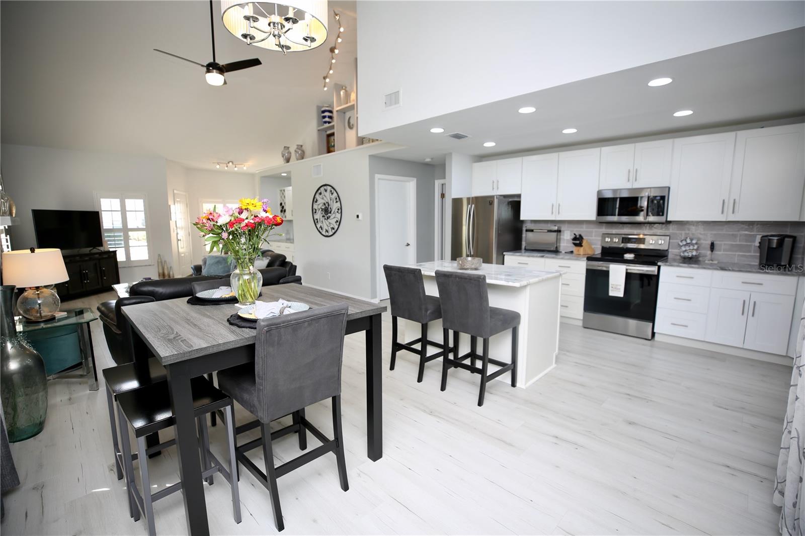 3540 COUNTRYBROOK LN #16 — photo 23
