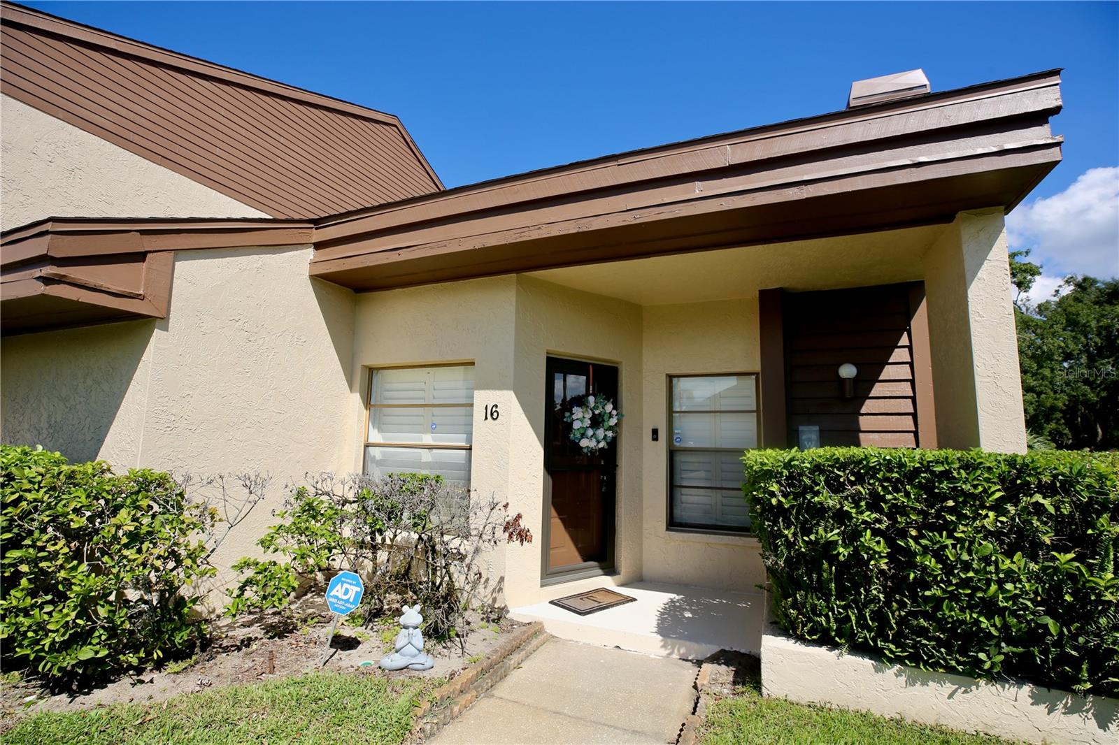3540 COUNTRYBROOK LN #16 — photo 46