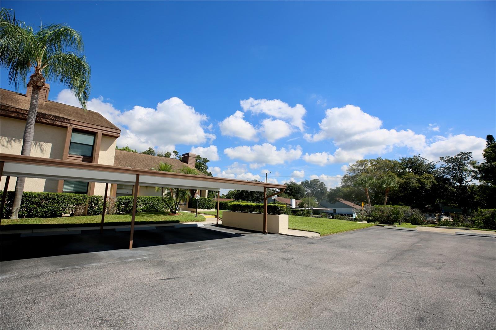 3540 COUNTRYBROOK LN #16 — photo 47
