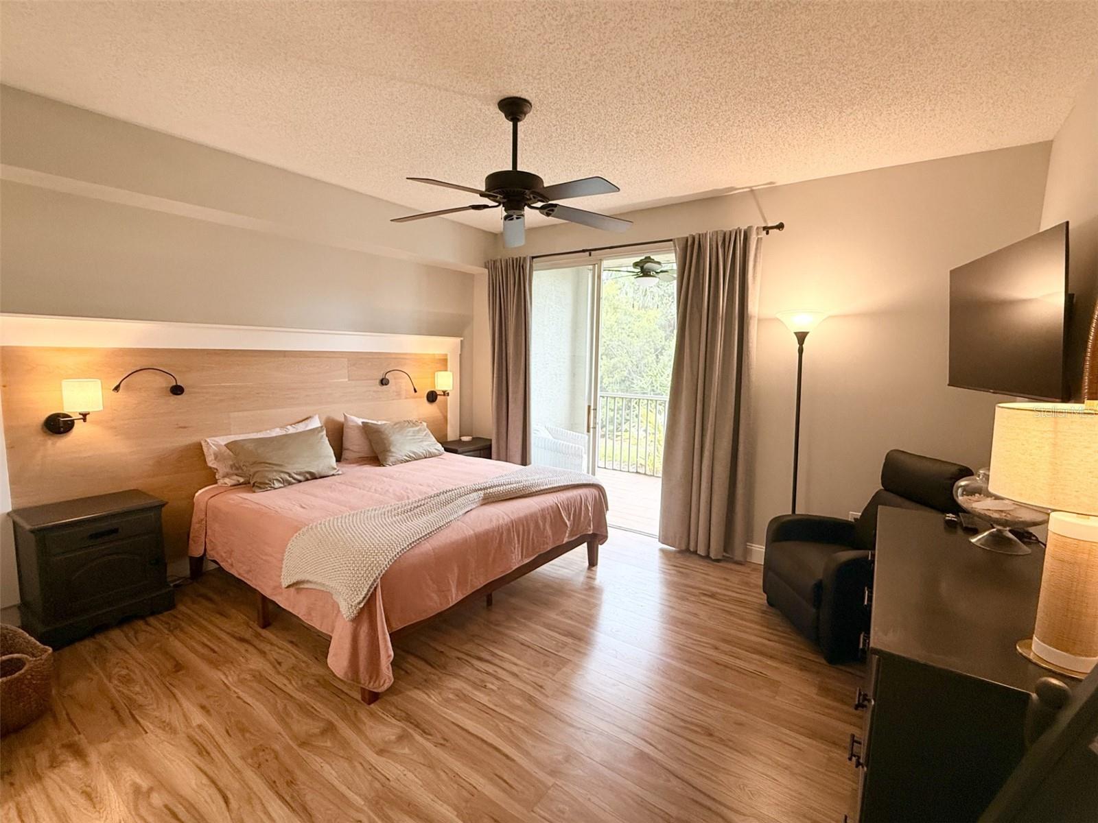5701 BENTGRASS DR #18-104 — photo 17