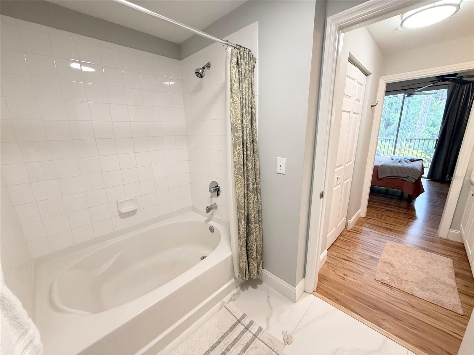 5701 BENTGRASS DR #18-104 — photo 22