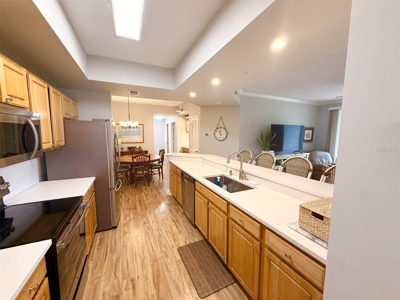5701 BENTGRASS DR #18-104 — photo 9