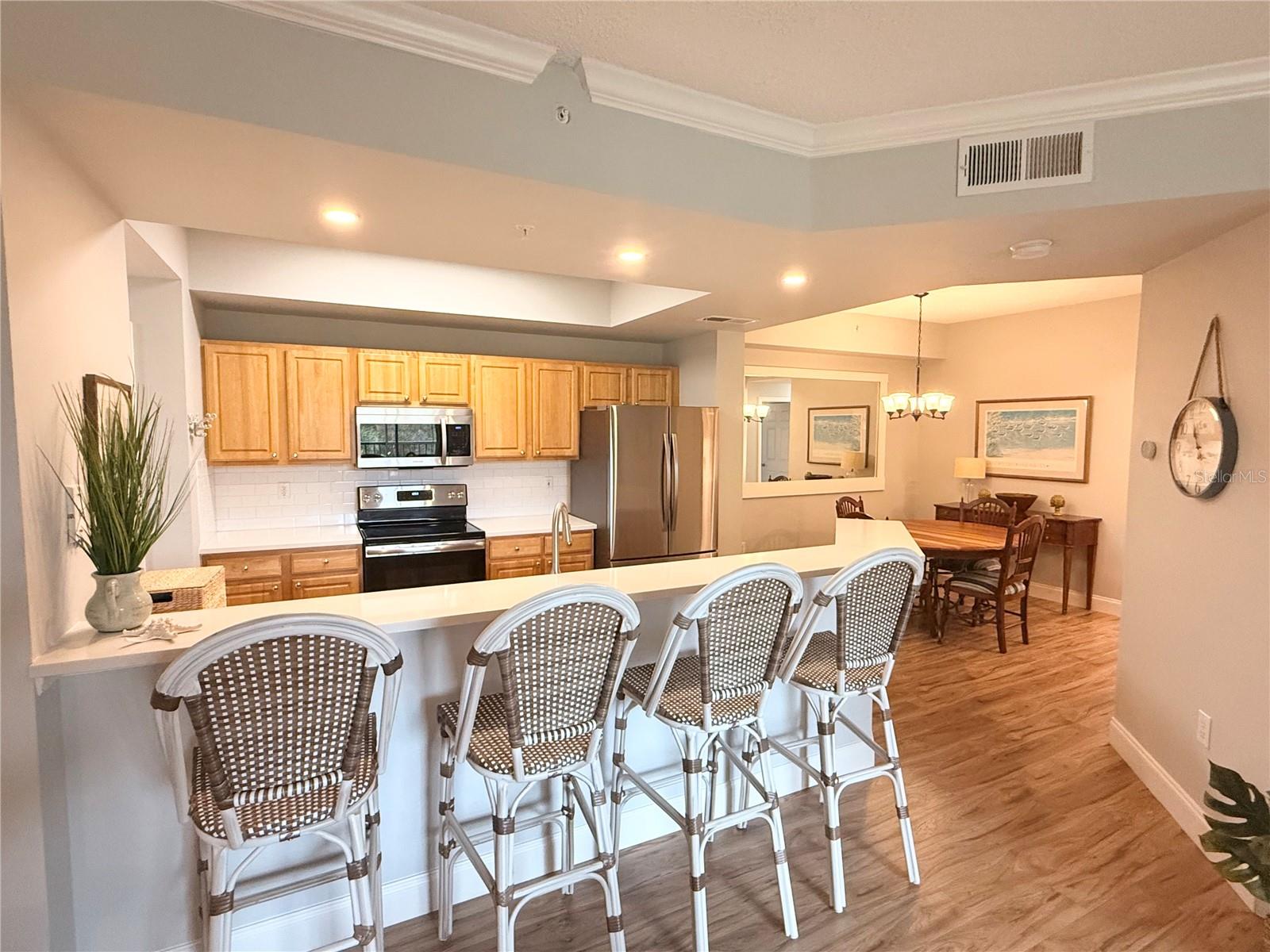 5701 BENTGRASS DR #18-104 — photo 8