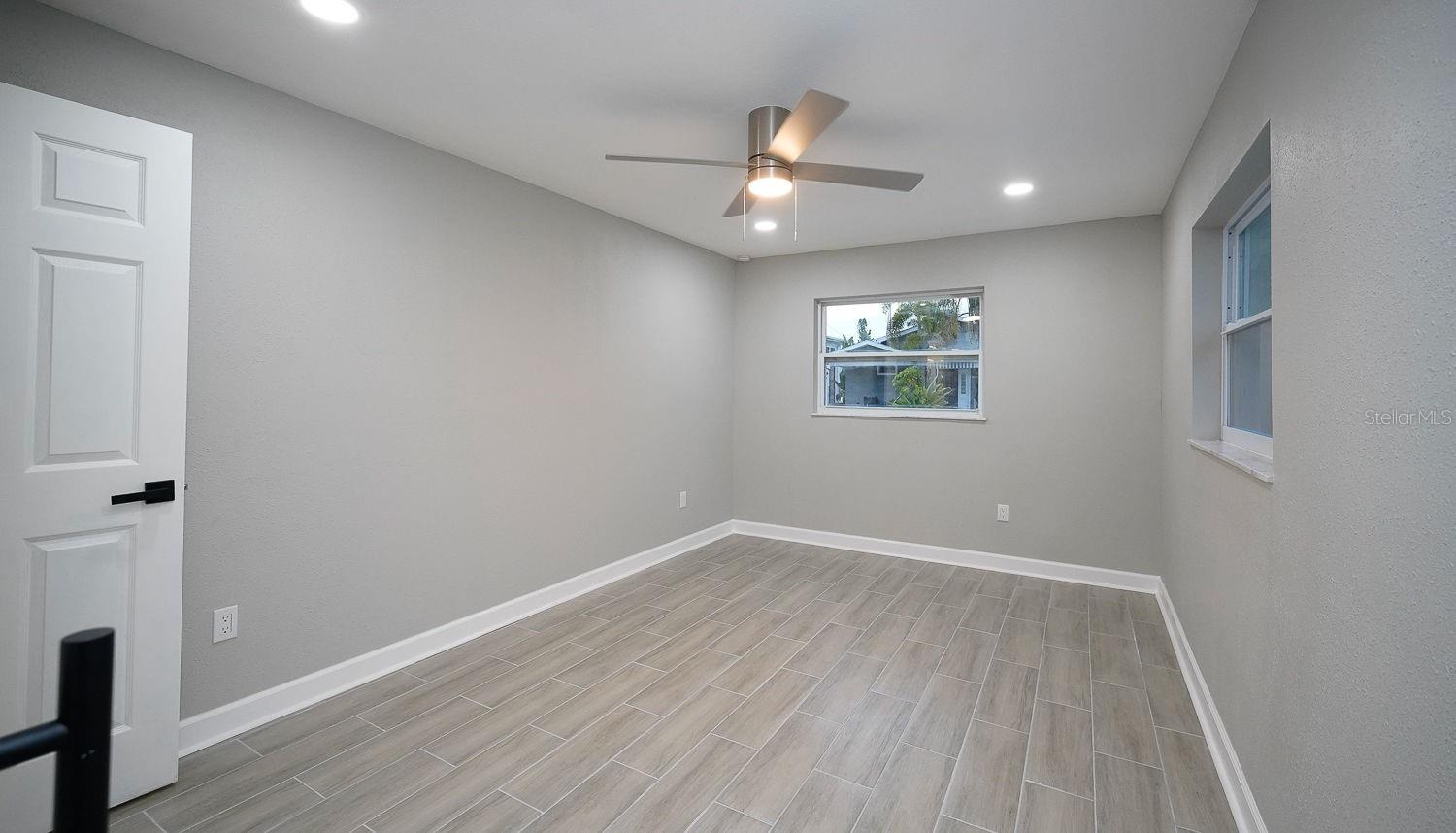 14906 N BAYSHORE DR — photo 41
