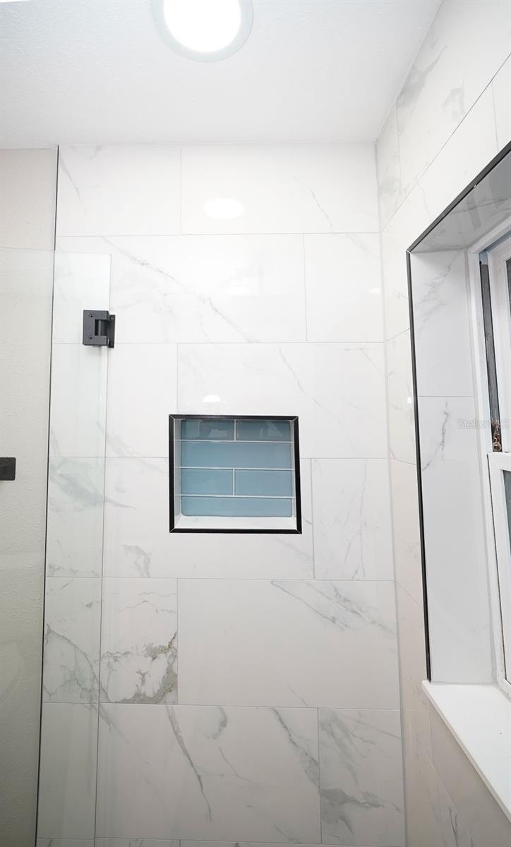 14906 N BAYSHORE DR — photo 12
