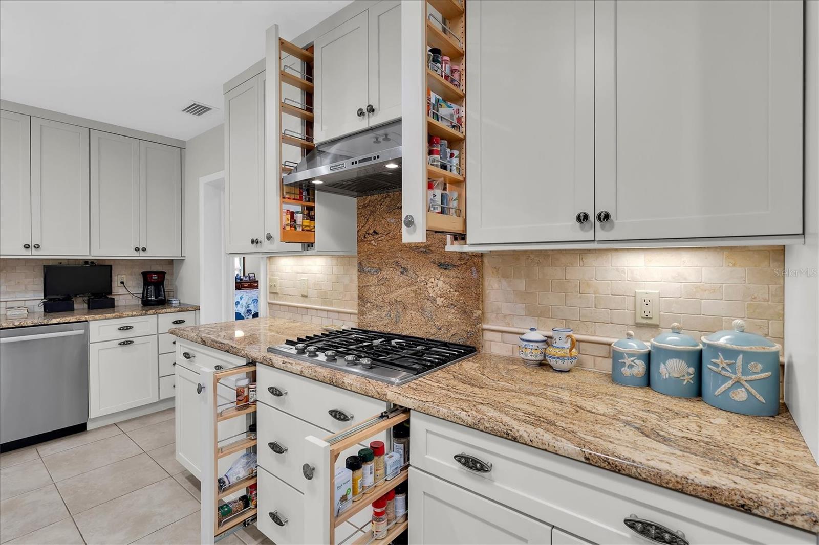 7106 PALM DR — photo 21