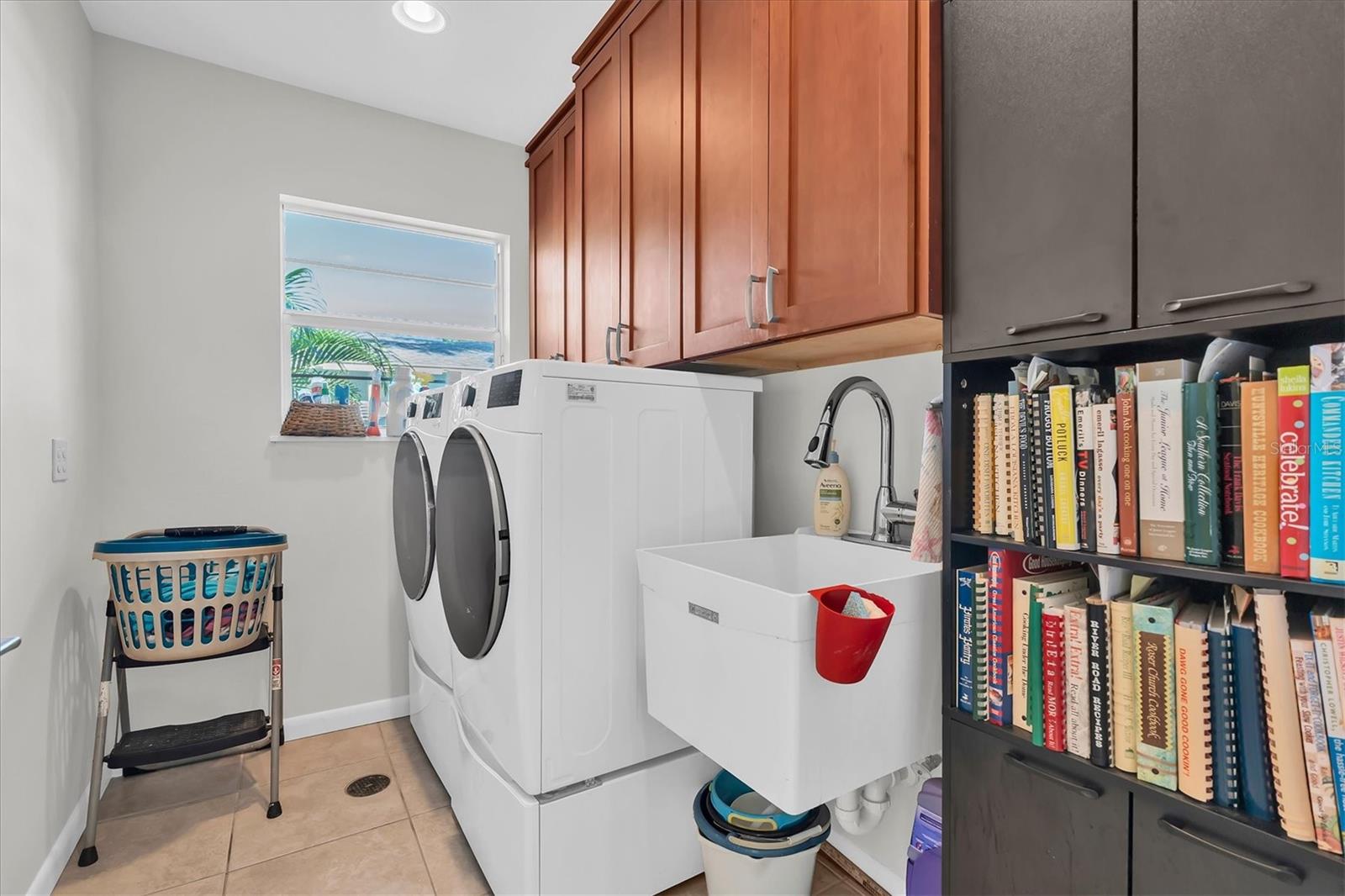 7106 PALM DR — photo 39
