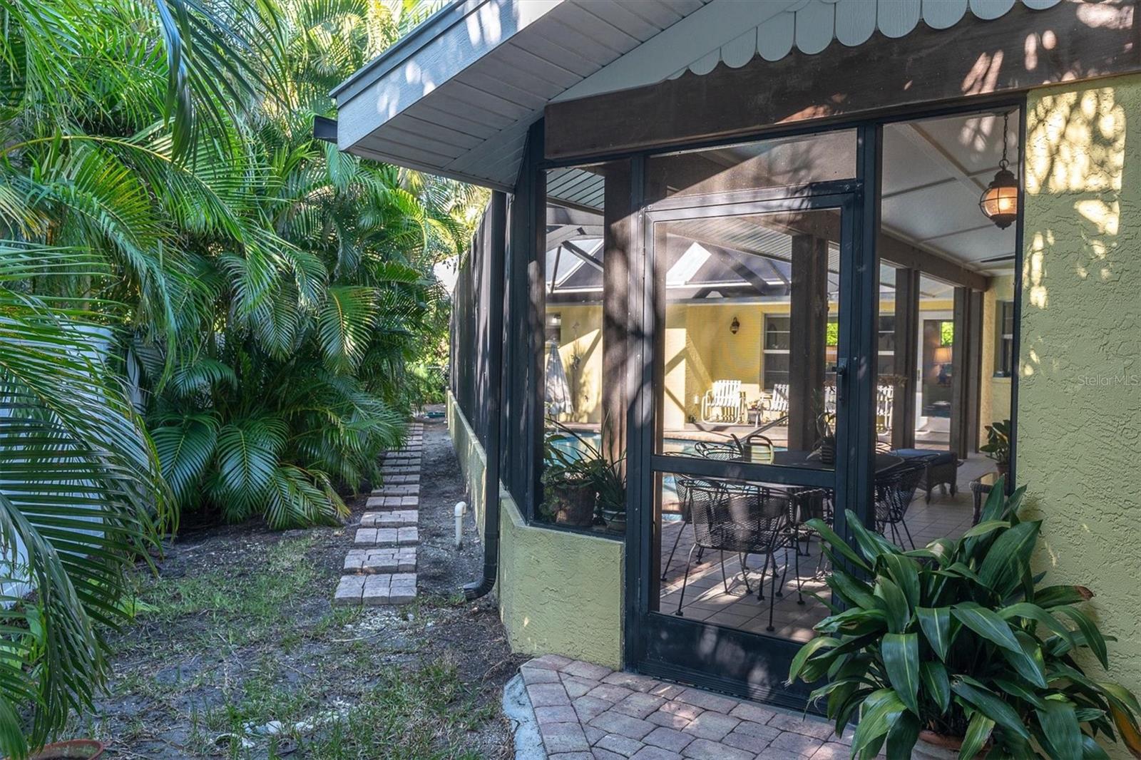 7106 PALM DR — photo 50