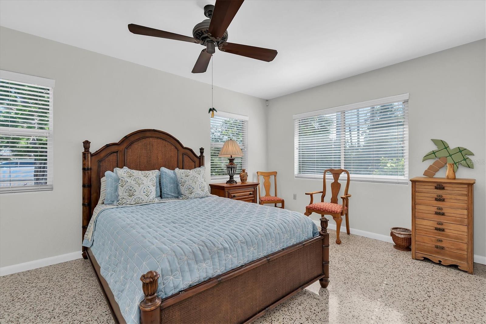 7106 PALM DR — photo 34