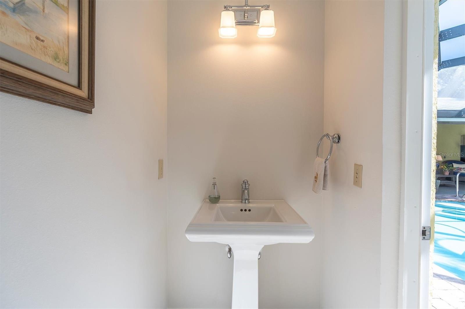 7106 PALM DR — photo 46