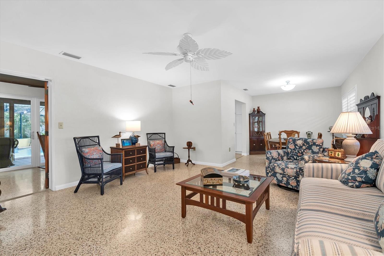 7106 PALM DR — photo 8