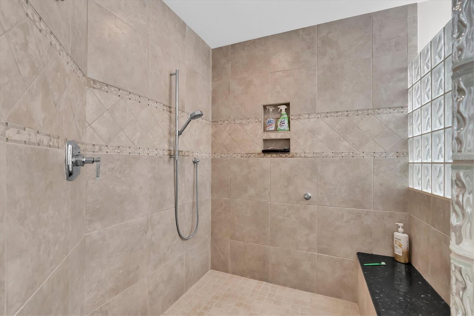 7106 PALM DR — photo 28