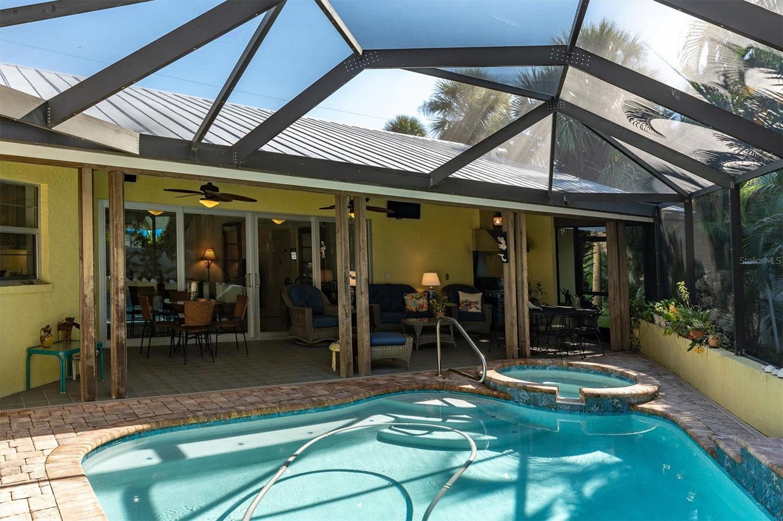 7106 PALM DR — photo 48