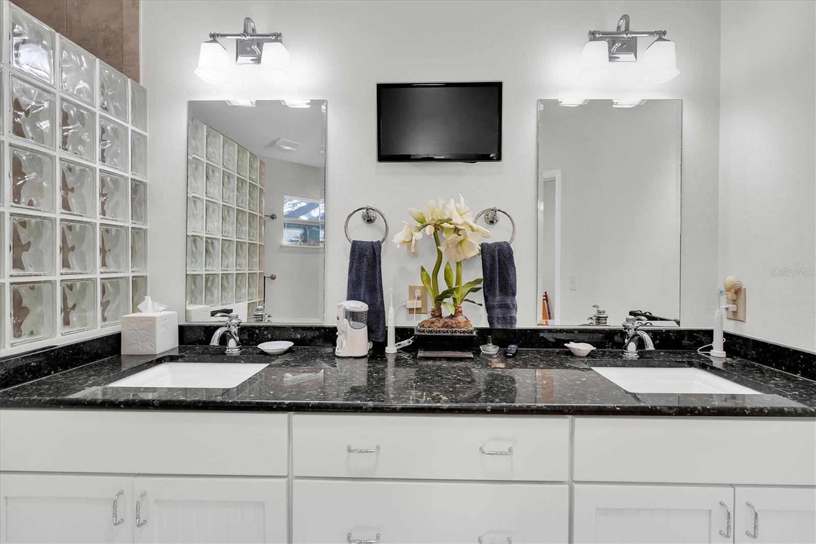 7106 PALM DR — photo 26