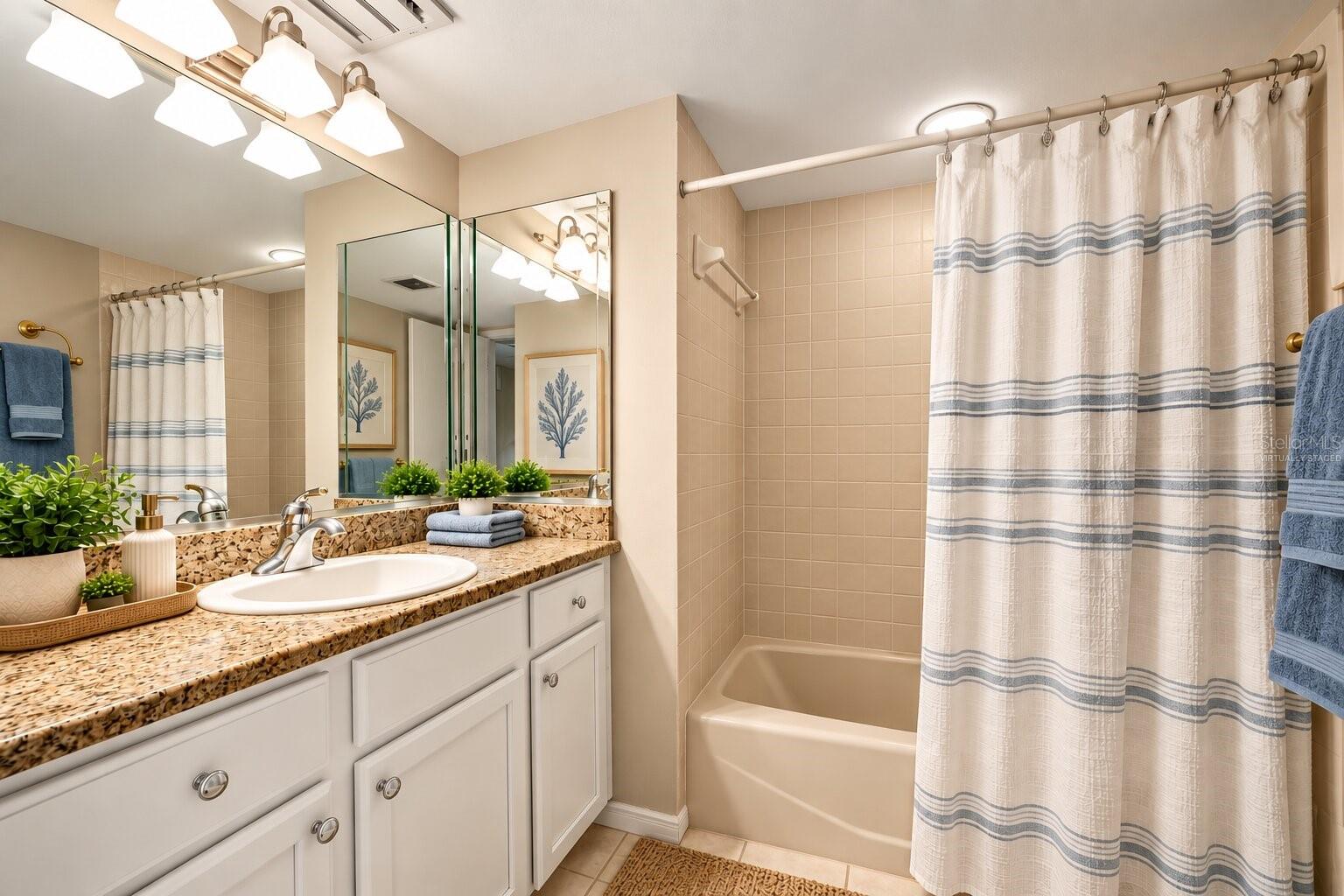 690 ISLAND WAY #912 — photo 26
