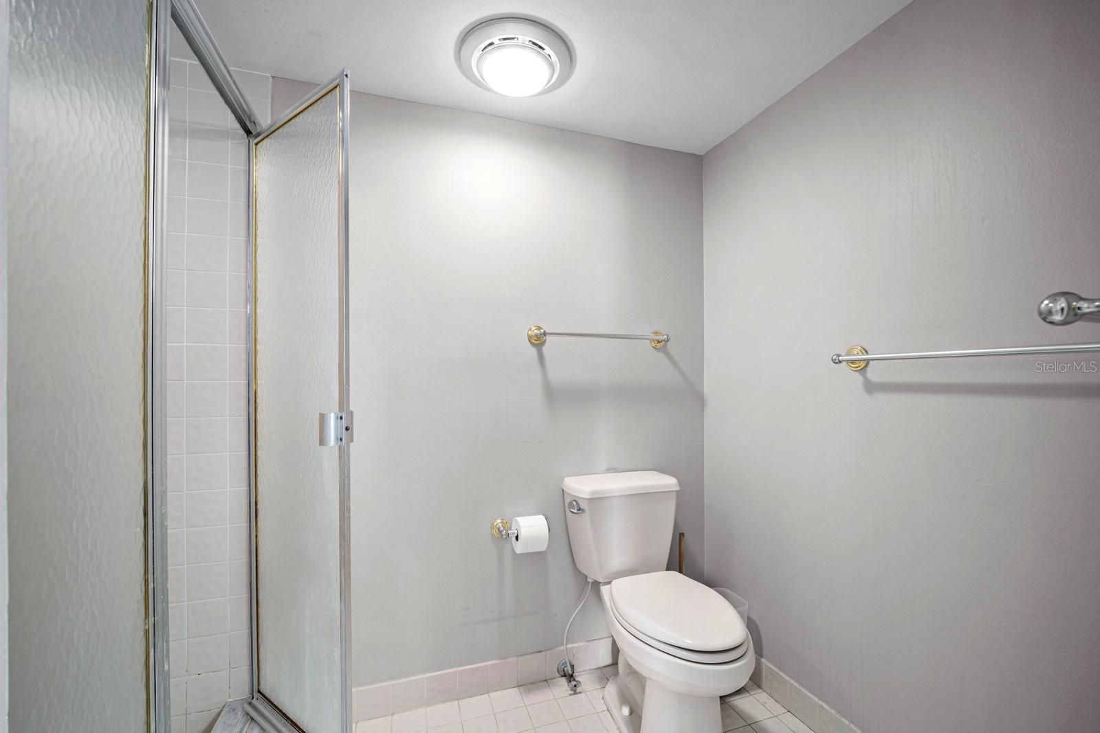 690 ISLAND WAY #912 — photo 20