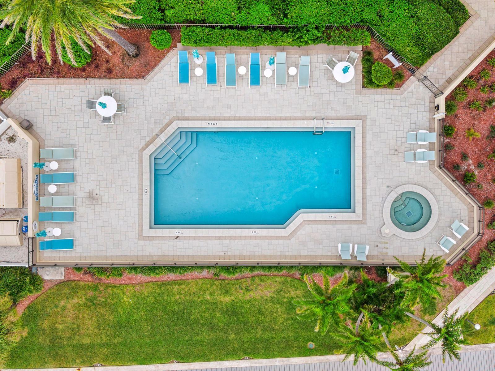 690 ISLAND WAY #912 — photo 39