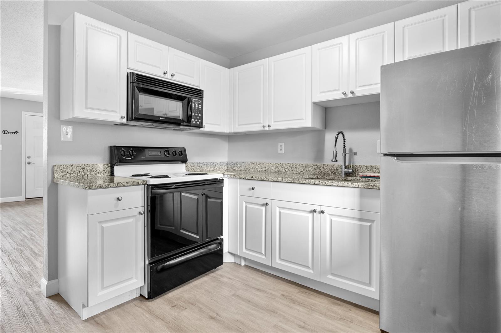 205 POINSETTIA PINE CT #201 — photo 5