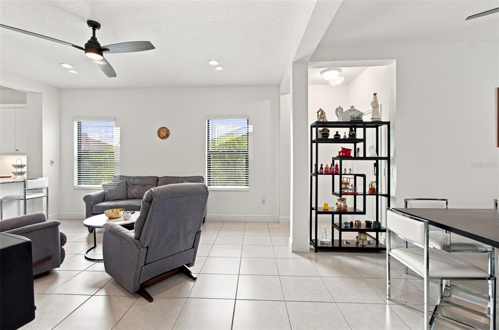 3723 AZURITE WAY — photo 4
