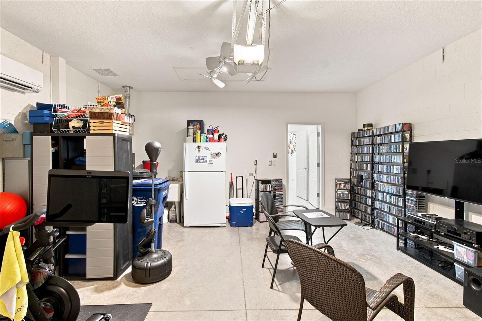 3723 AZURITE WAY — photo 35