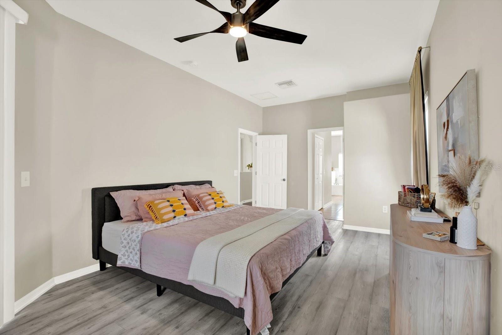 1605 AMARYLLIS CT — photo 10